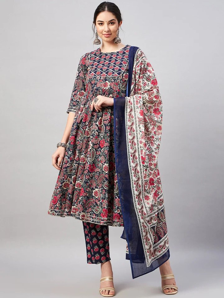 WineRed Woman Navy Blue Paisley Print Gota Detailing Patch Kurta set with Dupatta — image 1