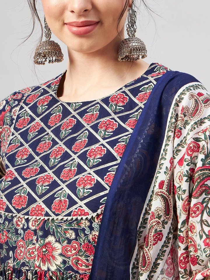 WineRed Woman Navy Blue Paisley Print Gota Detailing Patch Kurta set with Dupatta — image 5