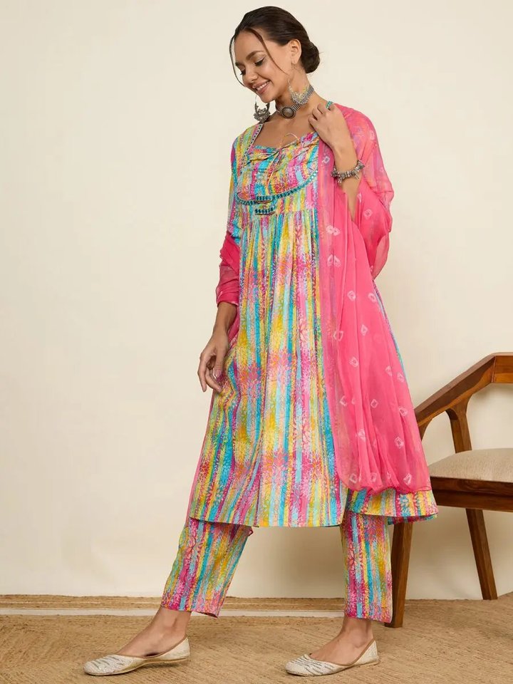 WineRed Women Printed Ruched Yoke Flare Kurta, Pant & Dupatta Set — image 2